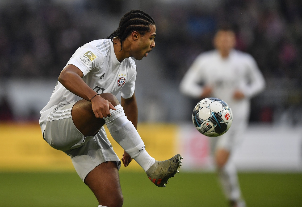 PG电子官方-里昂逆转AC米兰，格纳布里高光表现的简单介绍