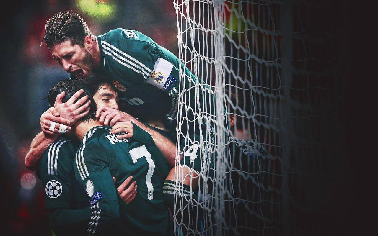 里昂逆转AC米兰，格纳布里高光表现的简单介绍