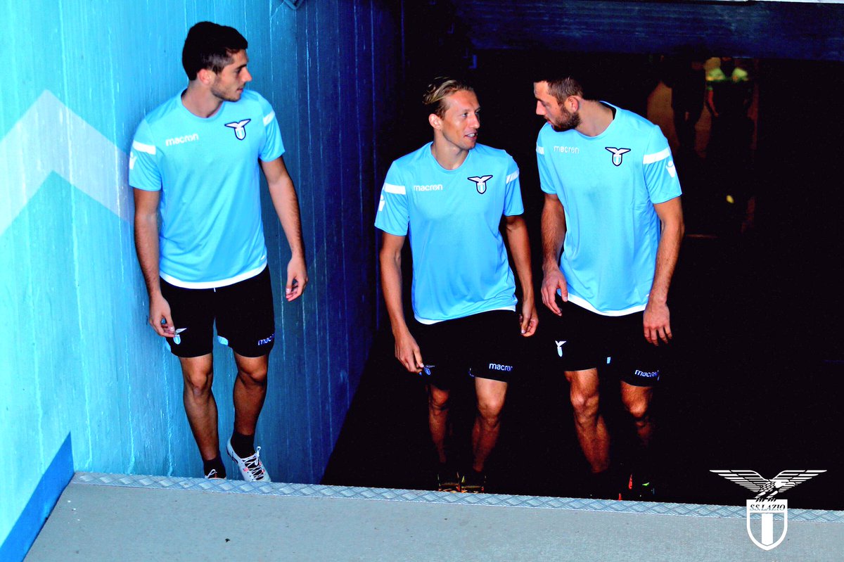 荷兰劲旅再次获胜，取得晋级