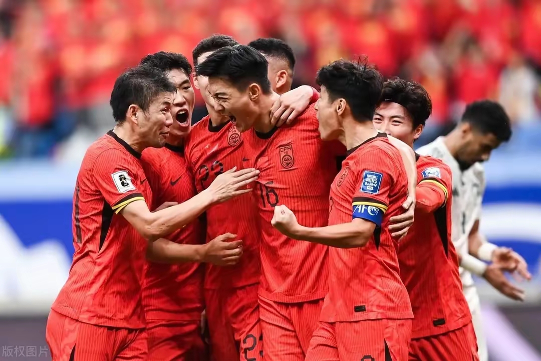 包含激战正酣！各队精彩表现，比赛如火如荼的词条