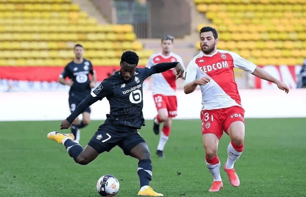 PG电子线上登入-南特球员被换上场改变比赛局势