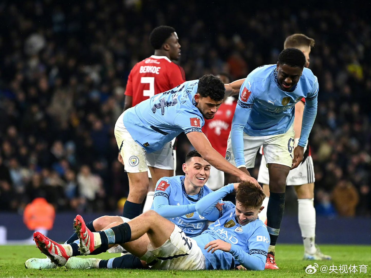 曼城连续不胜，争冠形势岌岌可危的简单介绍