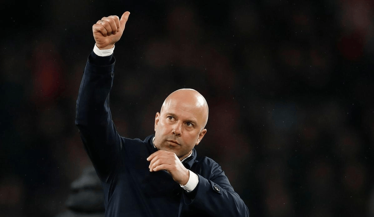 瑞士横扫利物浦，阿尔瓦雷斯关键制胜