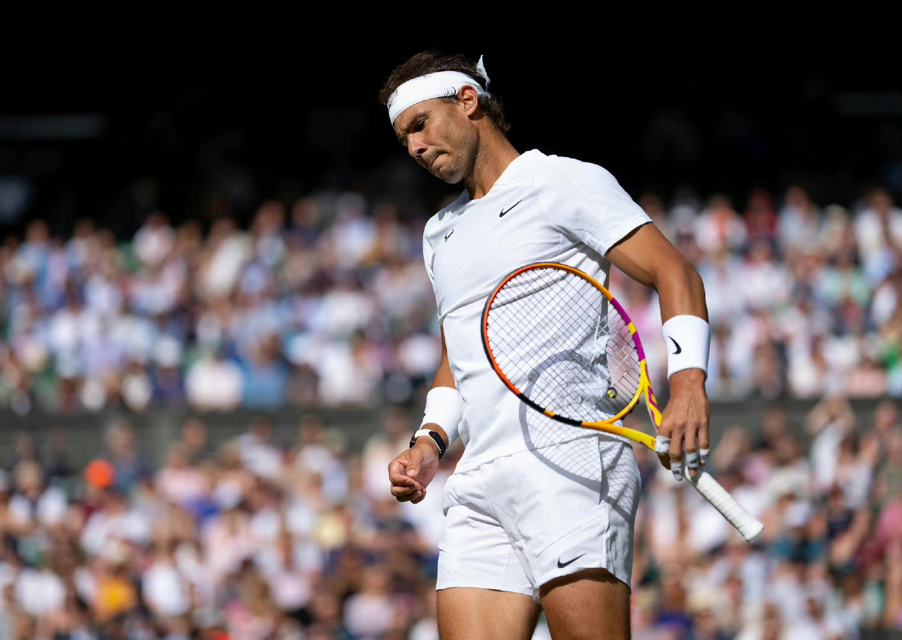 PG电子官方-包含西班牙网球队翻盘世界网球队，纳达尔三分雨点燃全场的词条