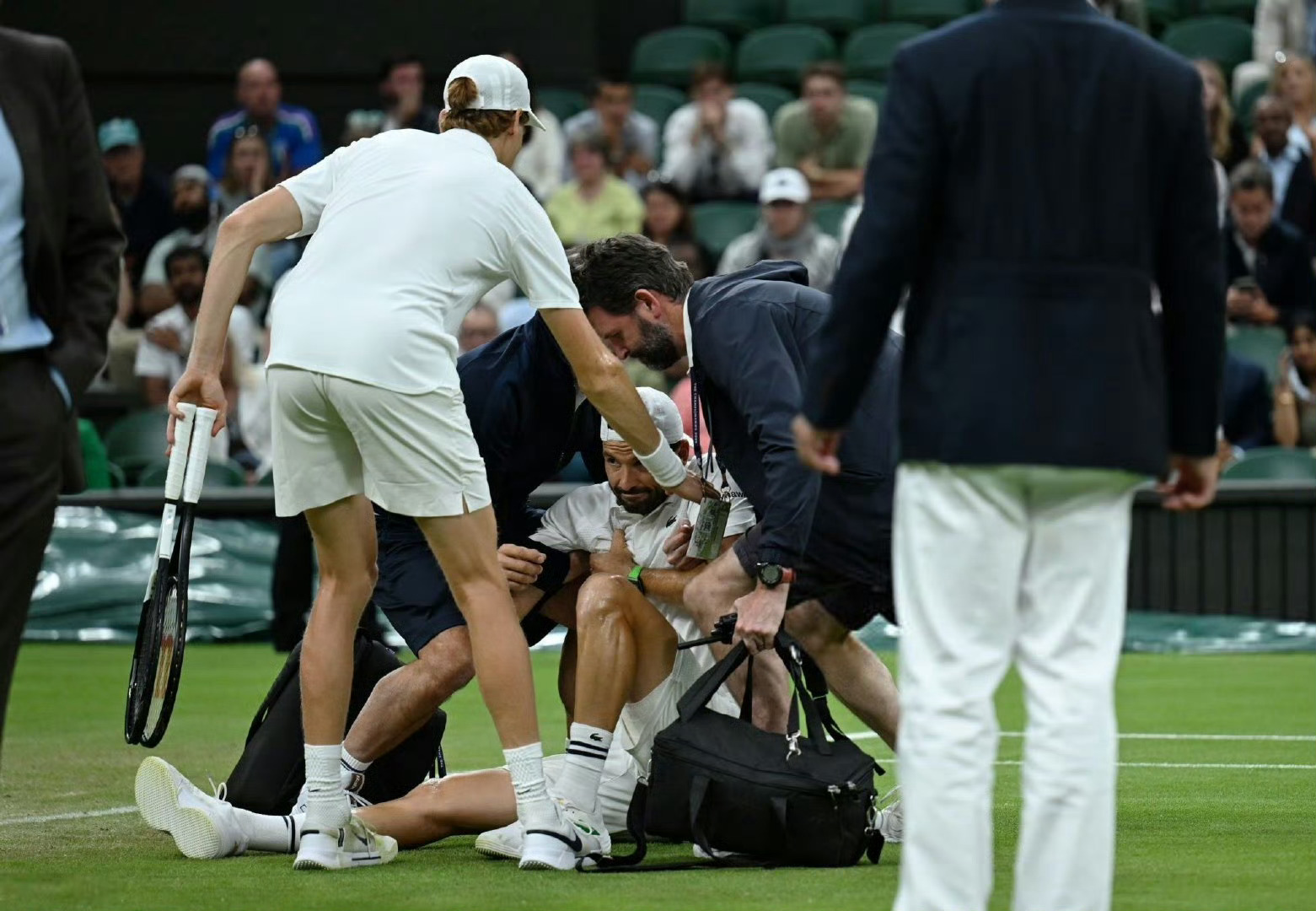 PG电子试玩-包含英格兰羽毛球队绝杀日本羽毛球队，辛杜送出助攻的词条