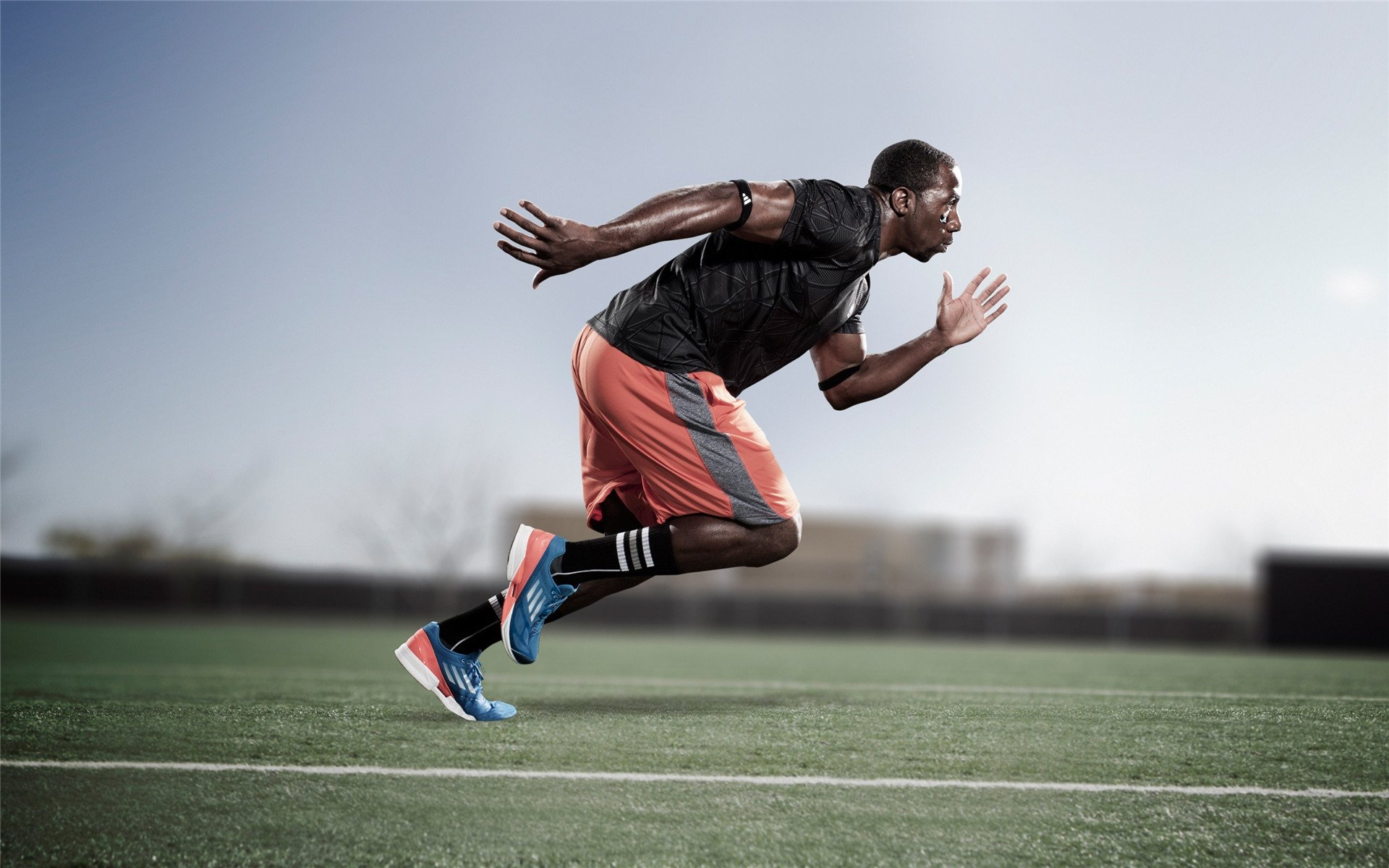 跨界主宰，伦纳德在意甲焦点战接管比赛，开拓者稳稳拿下魔术