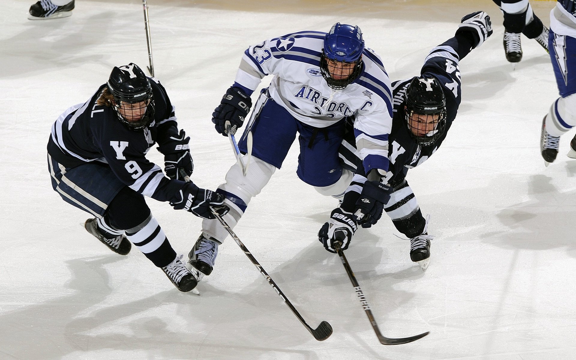 掌控与接管，灰熊的节奏艺术与哈利伯顿的封神之战