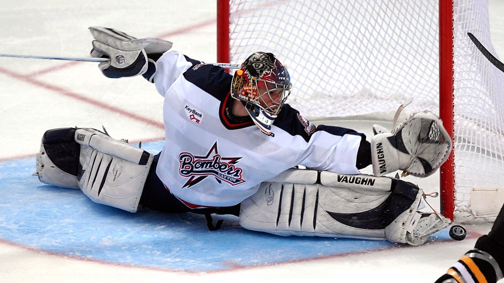 孤星闪耀，奥亚尔萨瓦尔在NBA总决赛之夜的扛鼎之战