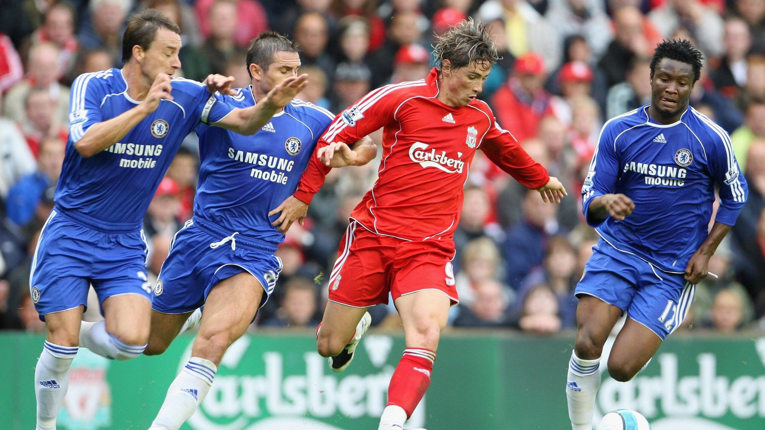 劳塔罗的教科书，当南美利刃刺穿中国足球的镜像